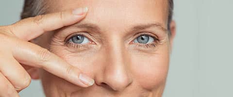 Sécheresse oculaire : causes, symptômes et traitements